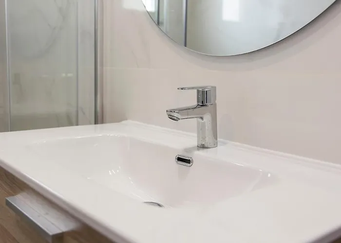 Seahomes Vacations - Center *