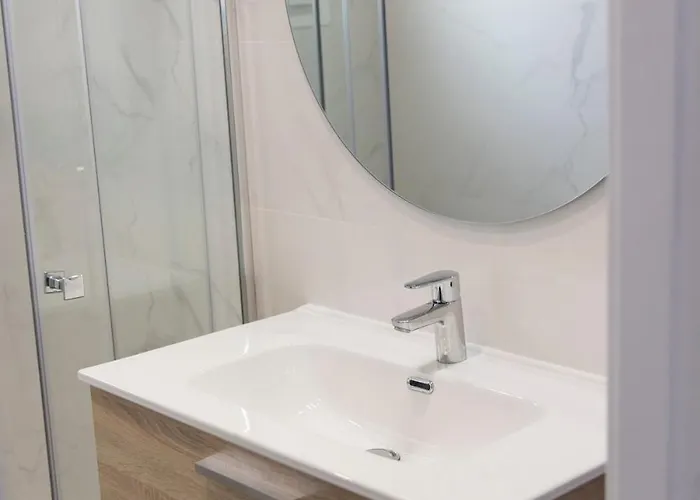 Seahomes Vacations - Center Apartment